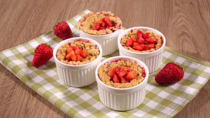 Air fryer Strawberry Crisp | ULTREAN