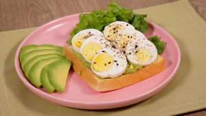 Avocado Toast with Egg | ULTREAN