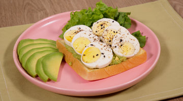 Avocado Toast with Egg | ULTREAN