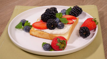Berry Breakfast Toast | ULTREAN